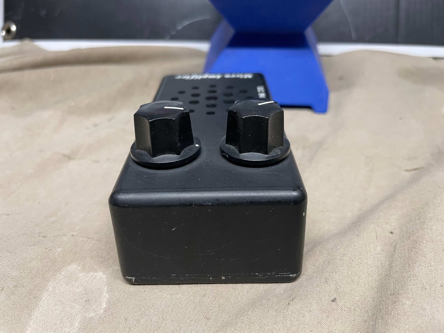 Asama Engineering ( Coron ) Power Amplifier Pedal Black