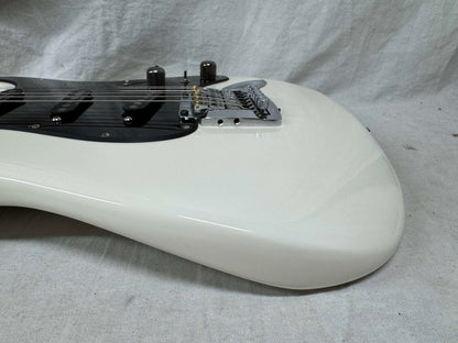 Fender American Performer Stratocaster Guitar with Rexylab Ultimate Strat upgrades/mods + Case 2023 - Arctic White / Rosewood fingerboard