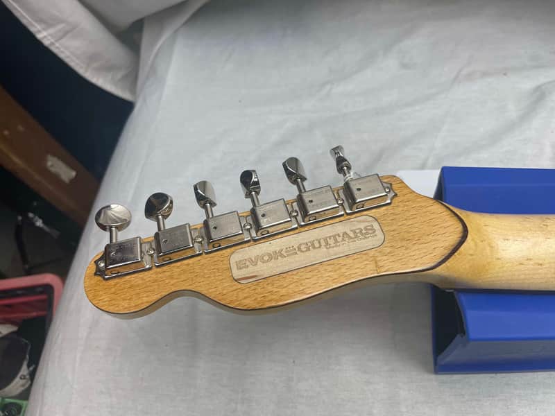 Evoke Guitars DC Leo Catskills T-style Singlecut Guitar - Image 17