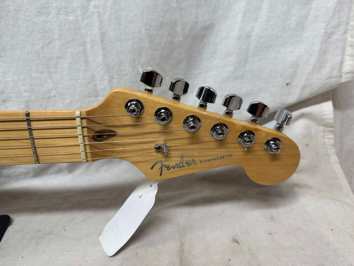 Fender American Deluxe Ash Stratocaster Guitar with Case 2010 - Tobacco Sunburst / Maple neck