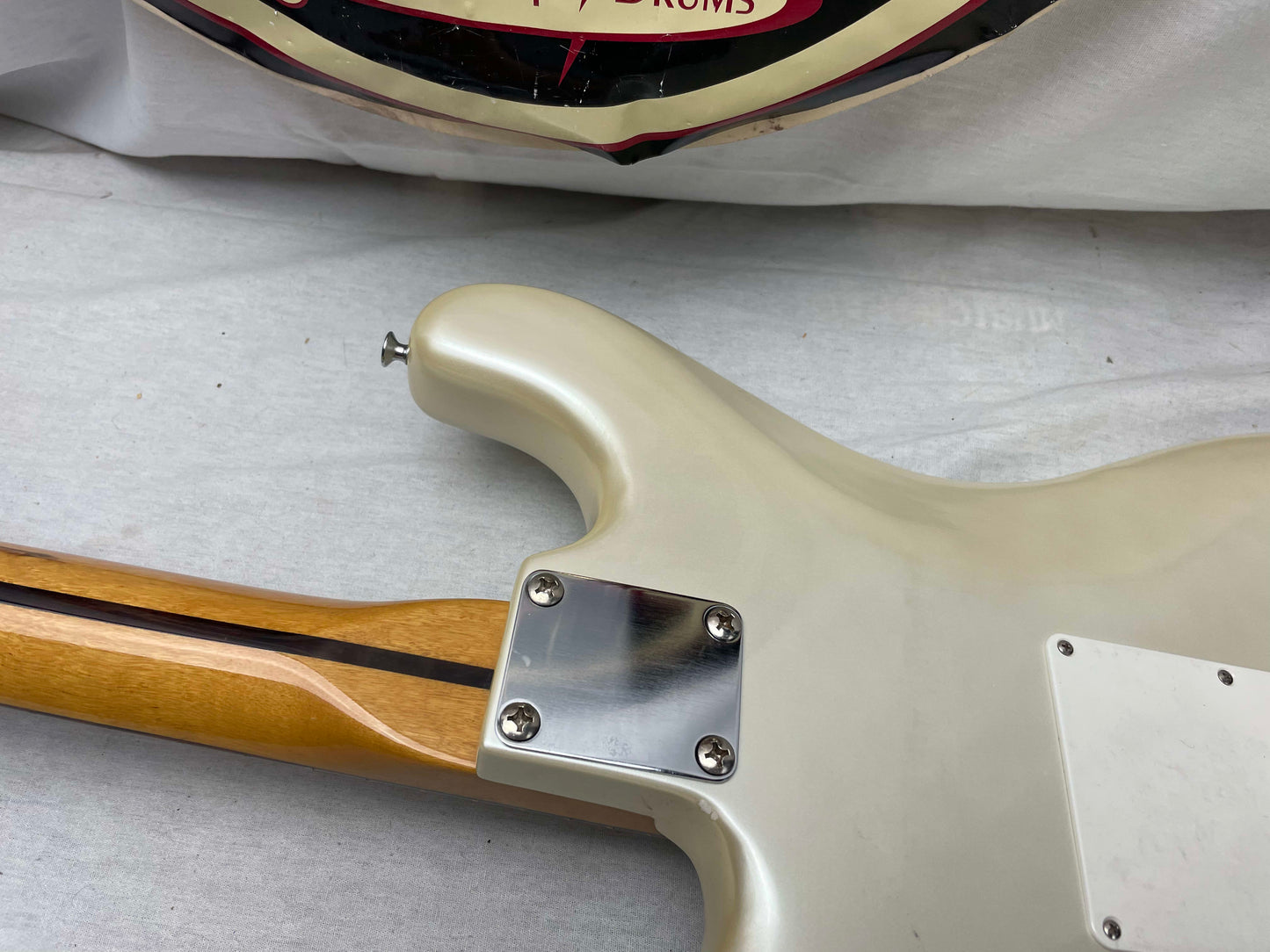 Hondo H76 h 76 S-Style Guitar 1986