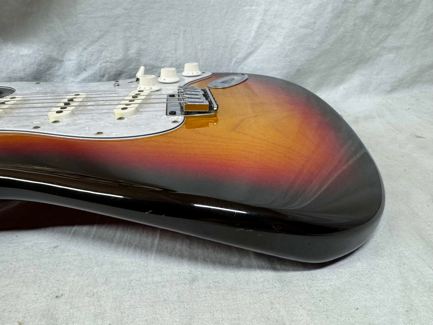 ESP Custom Guitars Standard Series Vintage Plus S-style Guitar - Sunburst