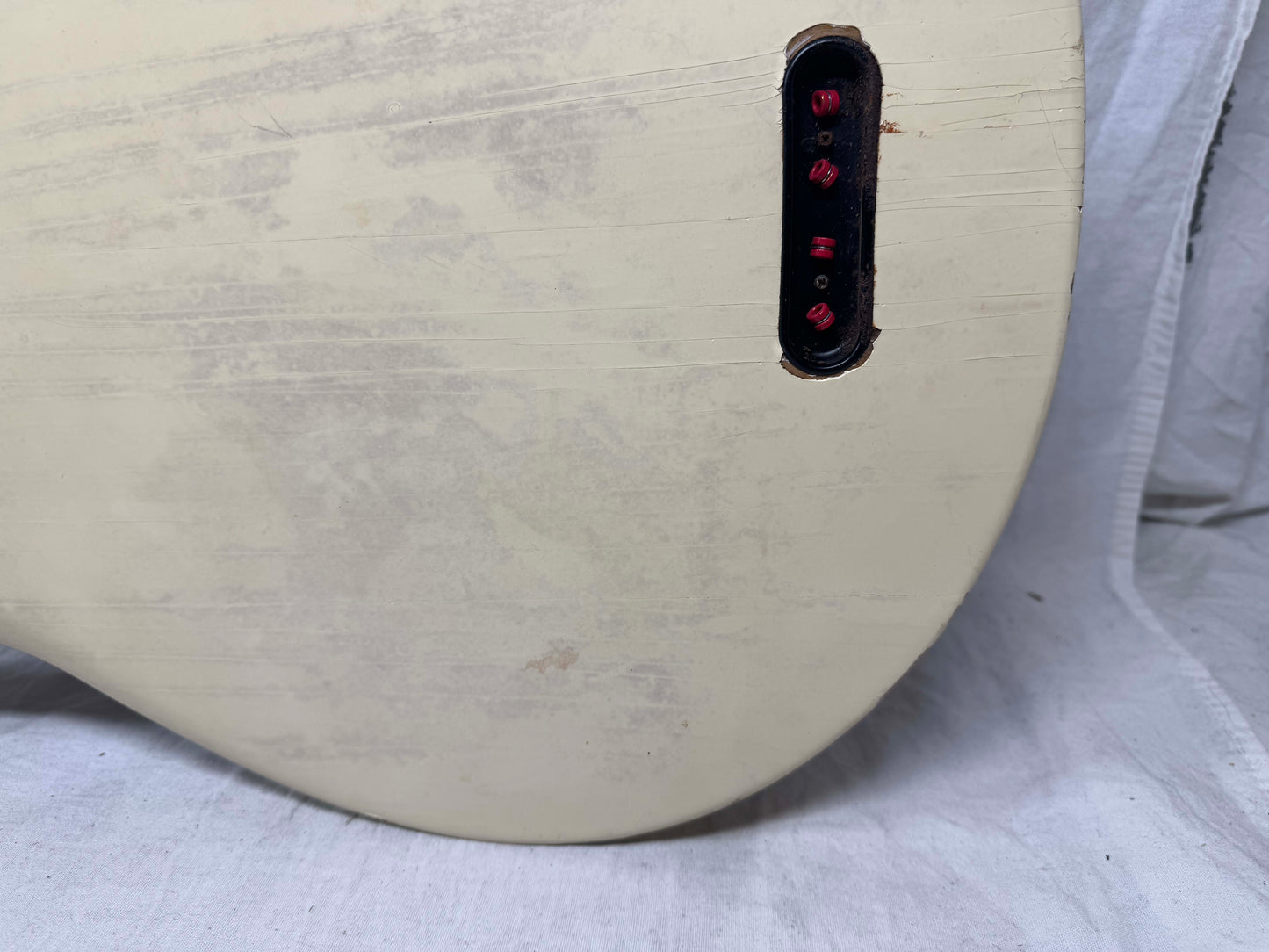 Gibson The Grabber 4-string Bass  - truss rod maxed / AS-IS  - Rare - White