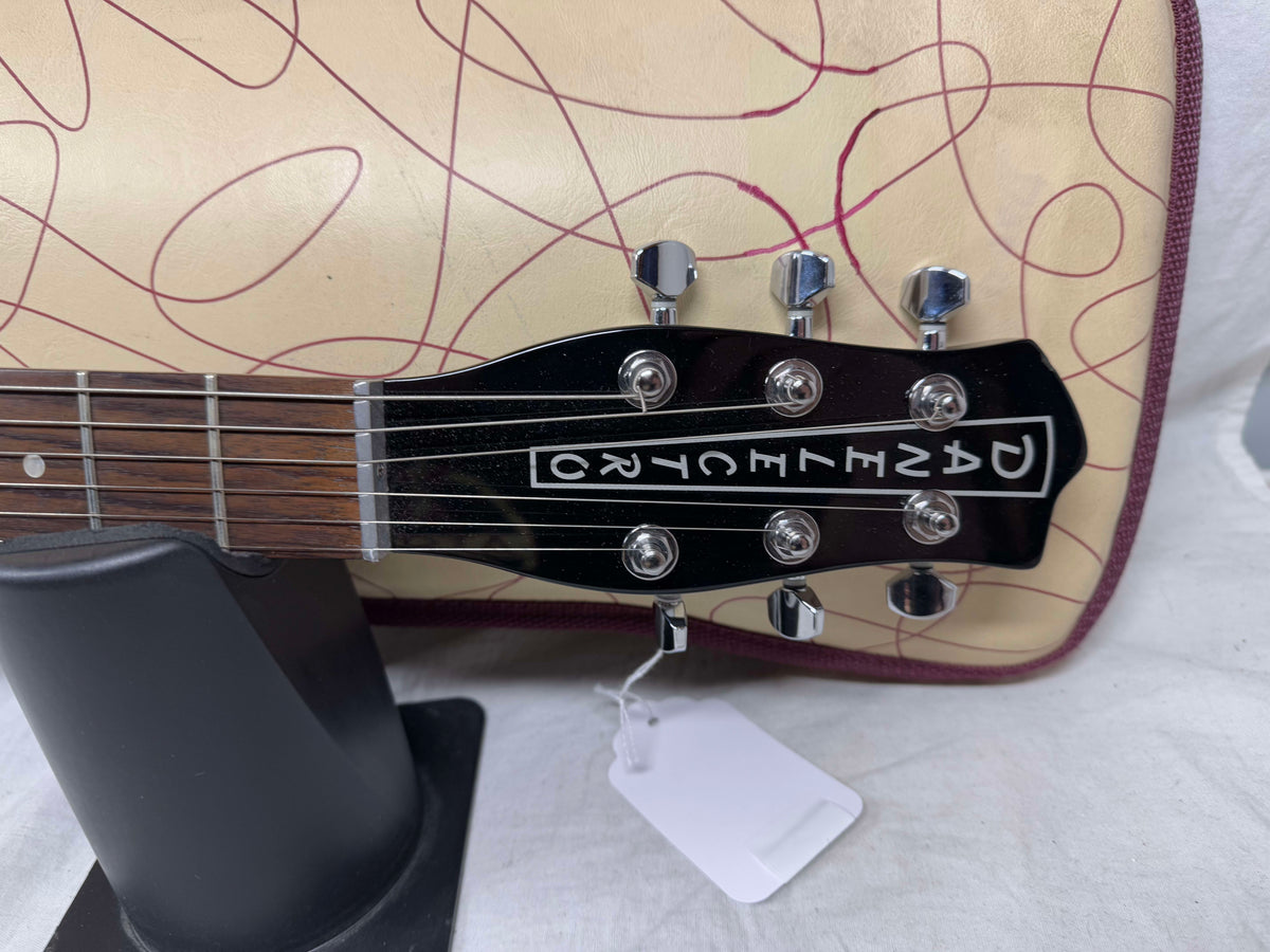 Danelectro '56 U2 Pro Guitar with Gig Bag Reissue - Black