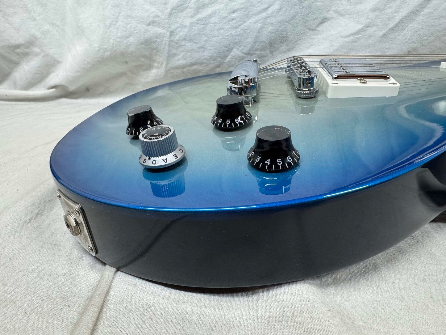 Gibson Limited Edition First Run LPRGBSCHP Les Paul Robot Guitar with COA + Case 2007 - Blue Burst