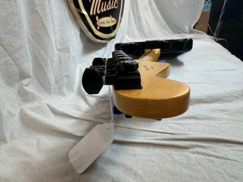 Parts 2012 Fender American Deluxe Stratocaster Neck on Unknown Body with SKB Case - Image 20