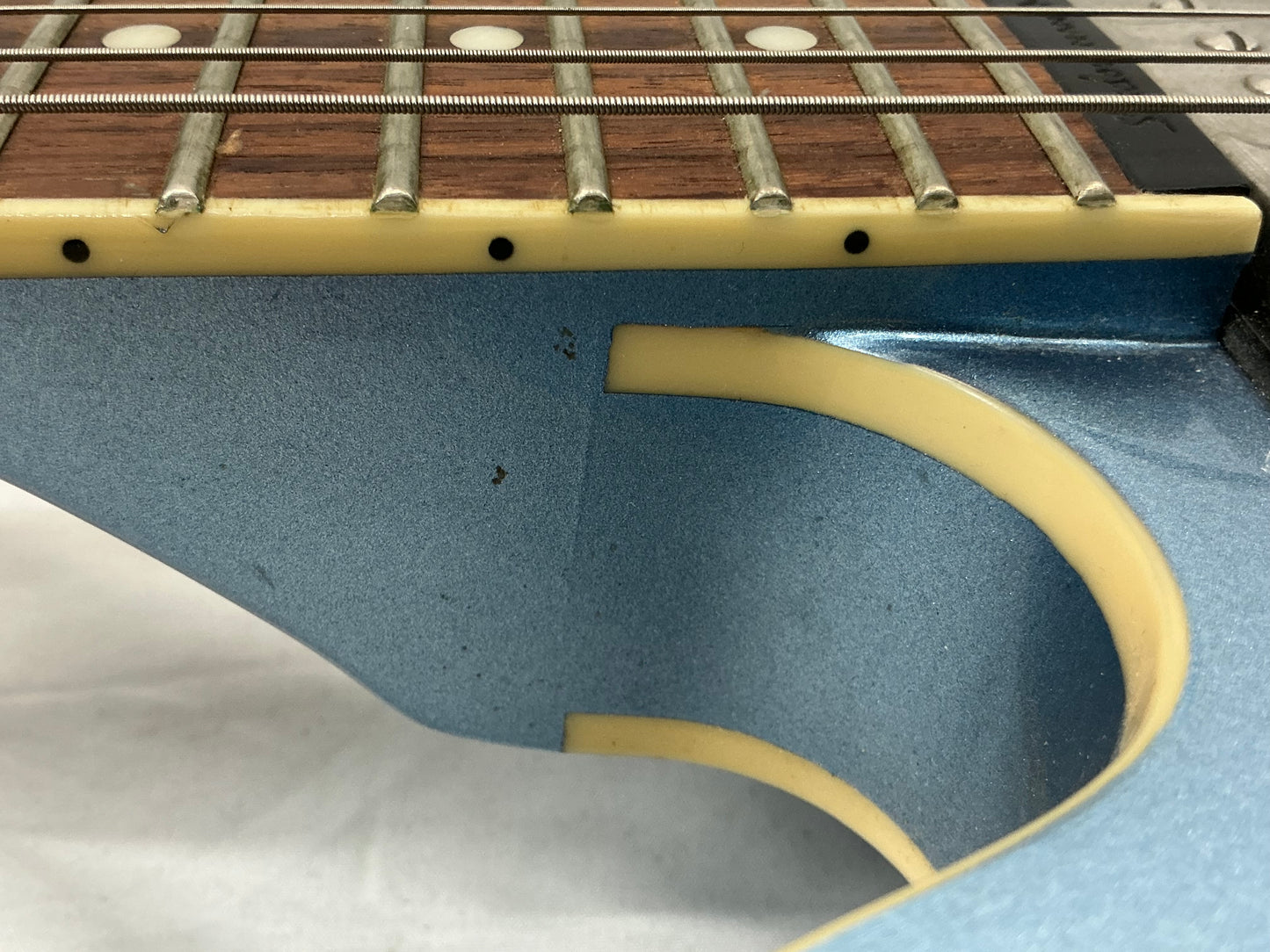 Epiphone Dot Ultra 339 Semi-Hollow Electric Guitar - Blue