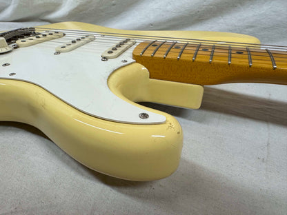 Fender Stratocaster Guitar with Case - CIJ mij Crafted In Japan 2002 - 2004