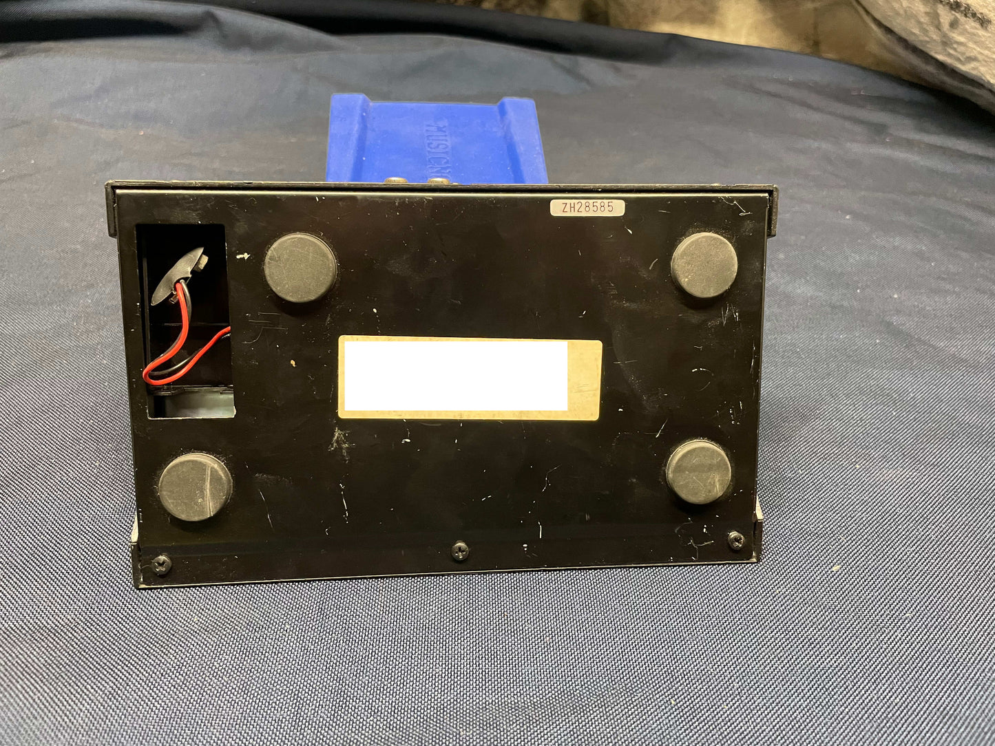 Boss TM-7 Guitar Monitor - missing battery cover 1995