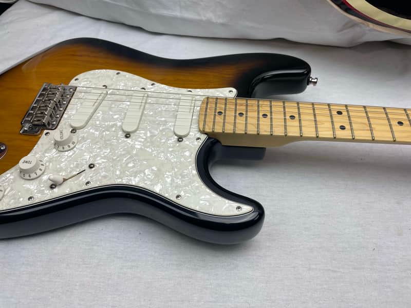 Fender Buddy Guy Stratocaster Guitar with Case - Image 7