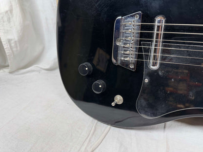 Danelectro '56 U2 Pro Guitar with Gig Bag Reissue - Black