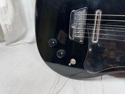 Danelectro '56 U2 Pro Guitar with Gig Bag - Image 4