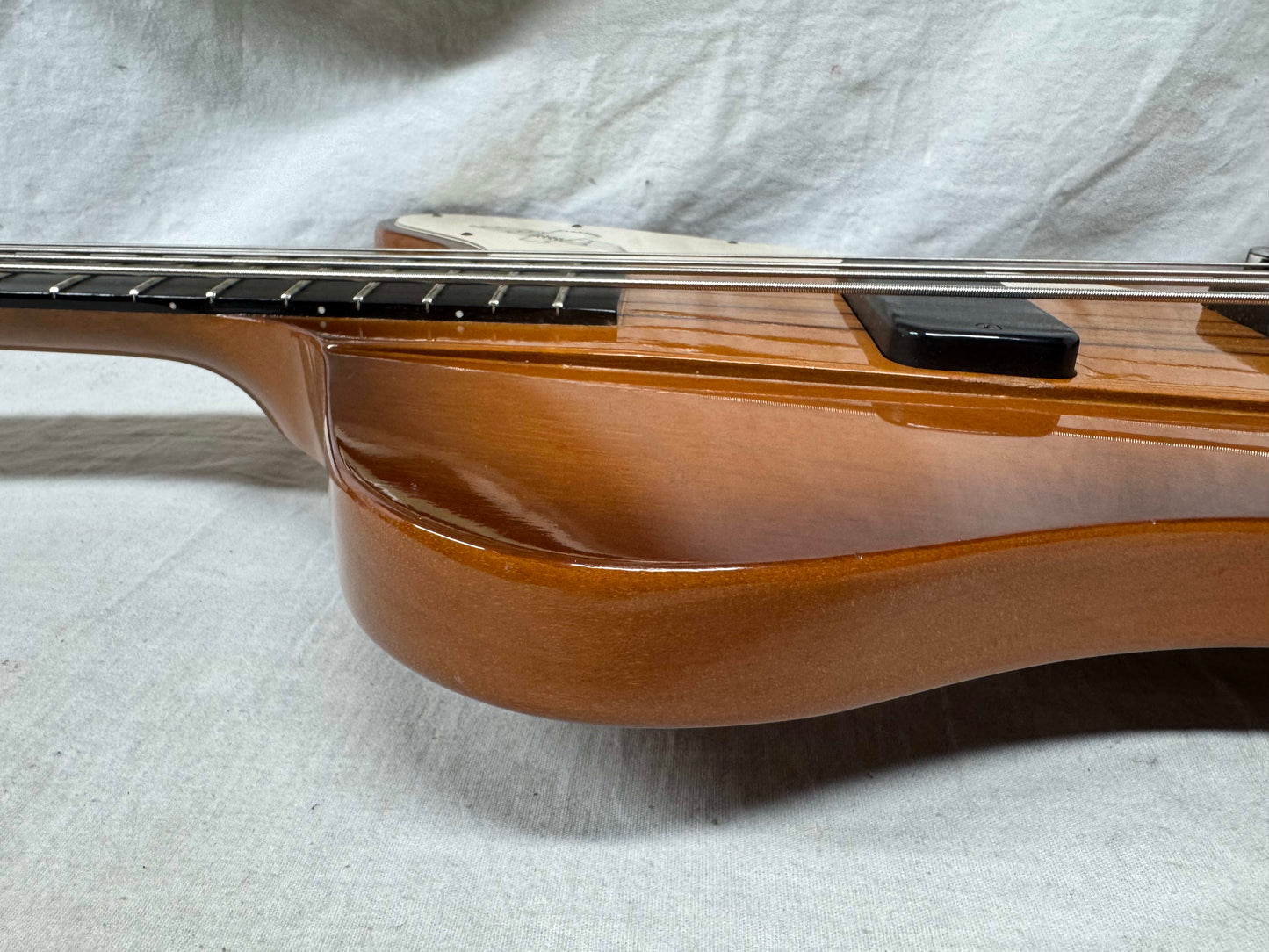 Gibson Thunderbird IV 4-string Bass with Case 2002