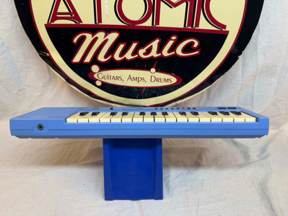 Casio PT-1 PT1 Mini Synthesizer with Box - MIJ Made In Japan - Rare Light Blue Color!
