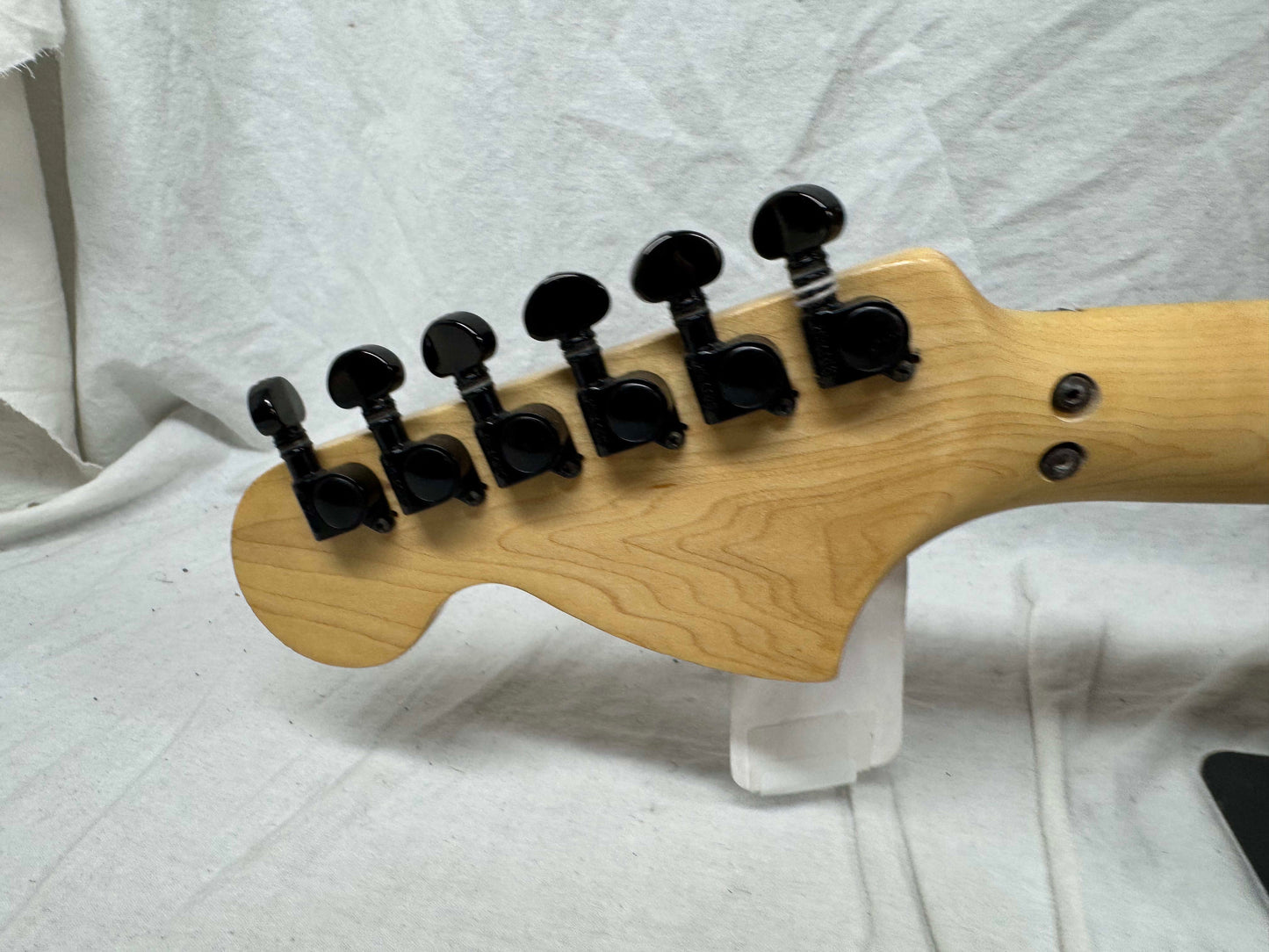 Squier by Fender MIJ Made In Japan Stratocaster Guitar with Floyd Rose + EMGs Upgrades + Case 1985 - 1986 - Black / Maple neck