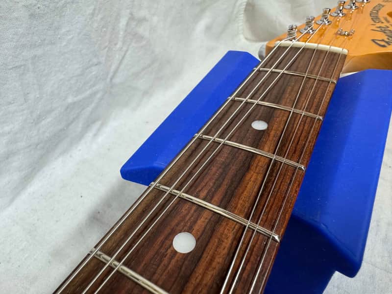 Fender Traditional '60s Stratocaster Guitar - MIJ Made In Japan - Image 19