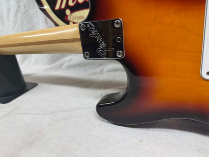 Fender American Standard Stratocaster Guitar 1993 - Brown Sunburst / Maple Neck