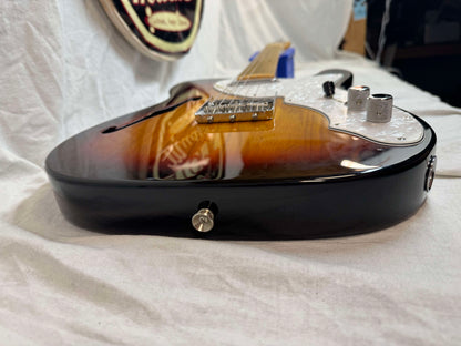 Fender Classic Series '69 Telecaster Thinline Guitar with Case 2009 - 3-Color Sunburst / Maple neck