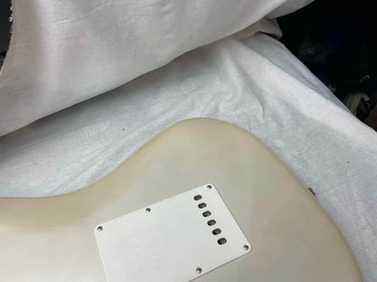 Hondo H76 h 76 S-Style Guitar - Image 19