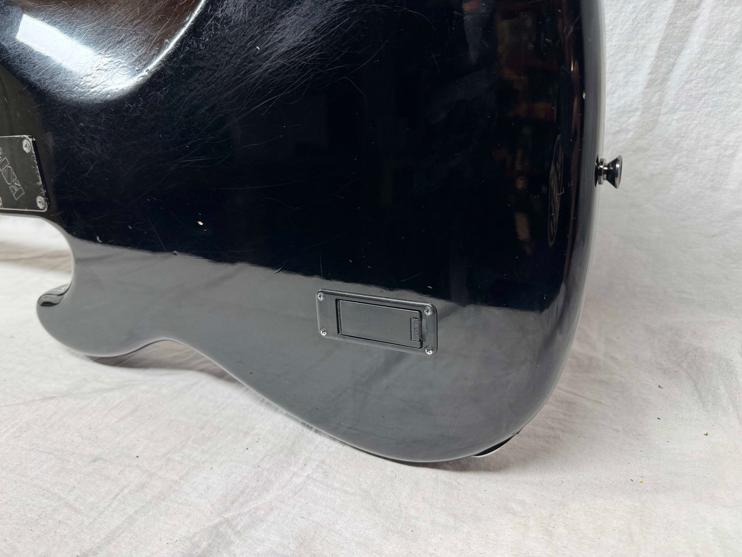 ESP The Surveyor P/J-style 4-string Bass -- MIJ Made In Japan 1980s