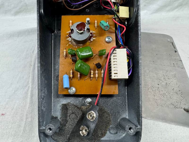 Dunlop GCB-95 gcb95 Cry Baby crybaby Wah Pedal - Rev C circuit - brown PCB - Image 17