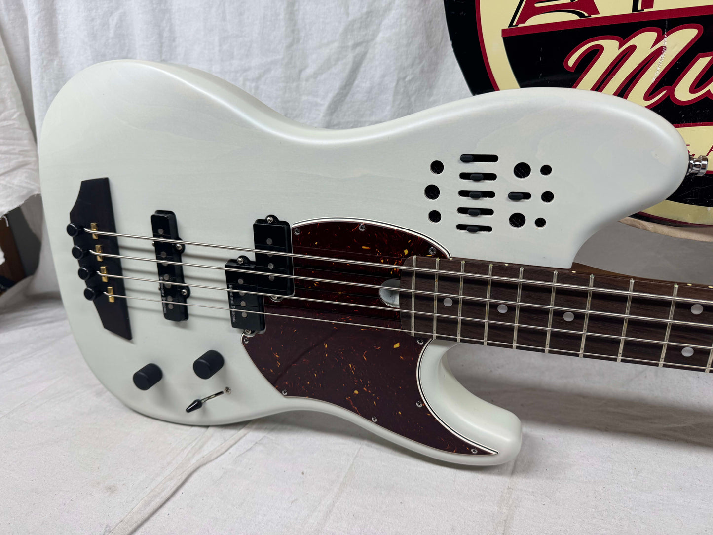 Godin RG-4 rg4 Ultra 4-string Bass 2021