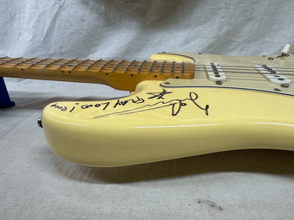 Fender Yngwie Malmsteen Signature Stratocaster Guitar with Case - signed! 1992 - Vintage White / Maple neck